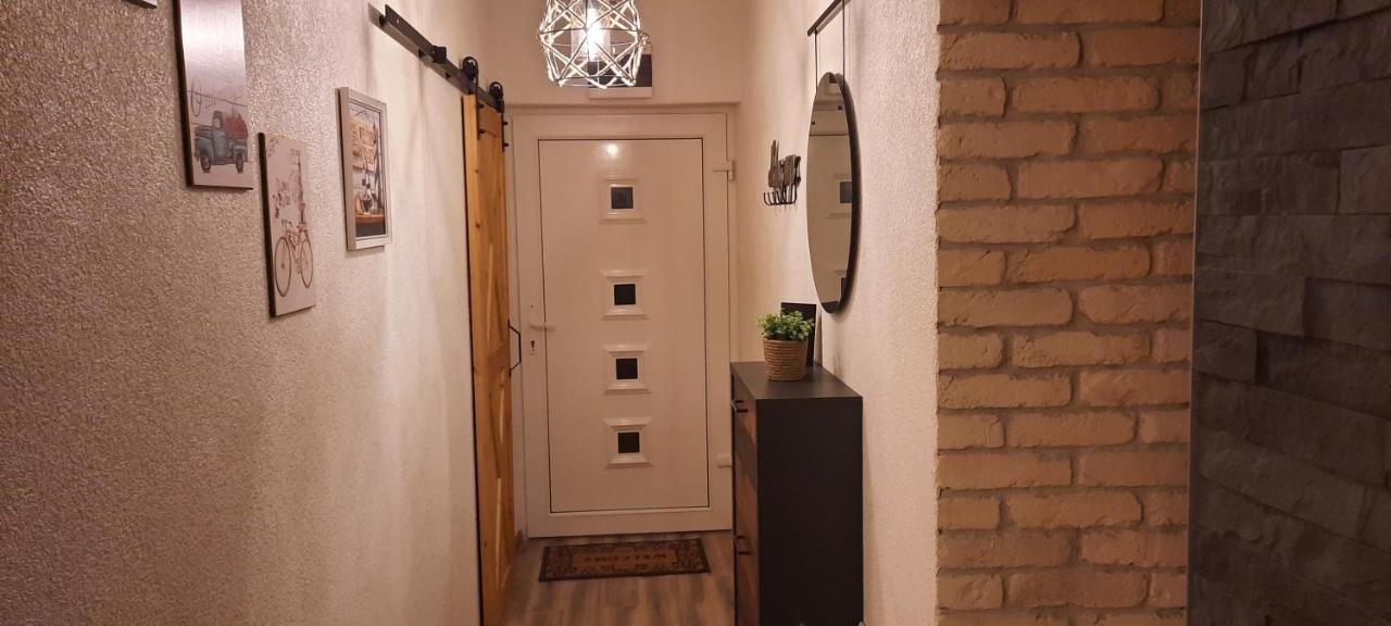 Apartman Twins Self Check In & Self Check Out Otočac Dış mekan fotoğraf